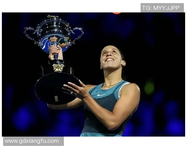 2014年李娜与凯斯的精彩对决回顾与赛场瞬间分析