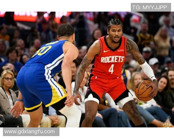 2012年NBA火箭与勇士对决回顾精彩瞬间与球员表现分析 2012年NBA火箭与勇士对决回顾精彩瞬间与球员表现分析