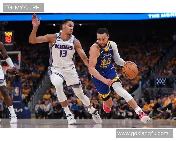 国王队与勇士队首节对决精彩回顾与战术分析