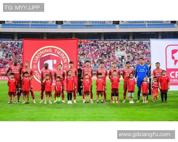 2013中超辽足对战精彩回顾与赛季表现分析