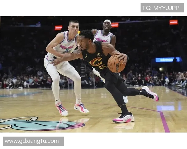 2017年NBA季后赛篮网与骑士激战回顾精彩瞬间与关键时刻分析