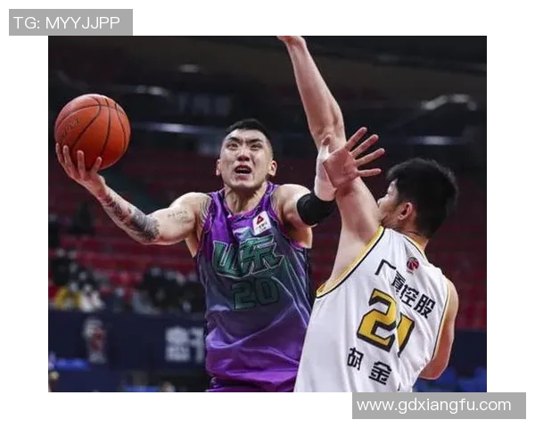 CBA联赛精彩对决广夏战青岛谁能在赛场上笑到最后