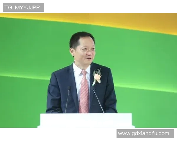 于德豪的成长之路与未来展望:从学子到行业领军者的蜕变故事 于德豪的成长之路与未来展望:从学子到行业领军者的蜕变故事