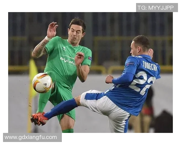 圣胡安圣马丁与班菲尔德激战正酣谁能笑到最后