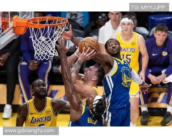 太阳对勇士精彩对决全场录像回放及赛后分析分享 太阳对勇士精彩对决全场录像回放及赛后分析分享