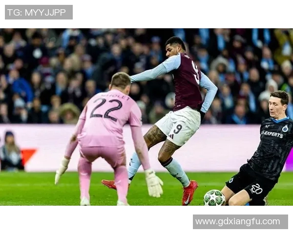 拉什福德的崛起与英超赛场的辉煌历程解析 拉什福德的崛起与英超赛场的辉煌历程解析