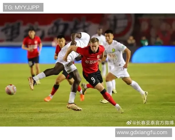 2011年北京国安对阵长春亚泰的精彩赛事回顾与分析