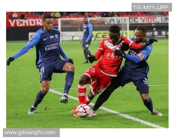 法甲焦点战役FC巴黎迎战尚布利争夺积分榜重要位置